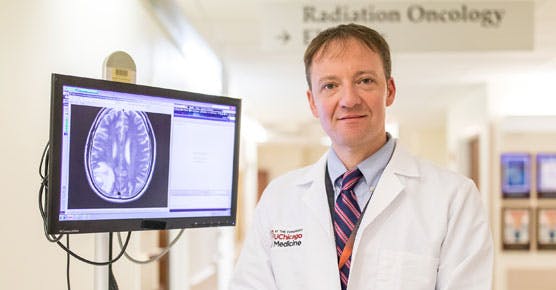 Steven Chmura, MD with brain scan